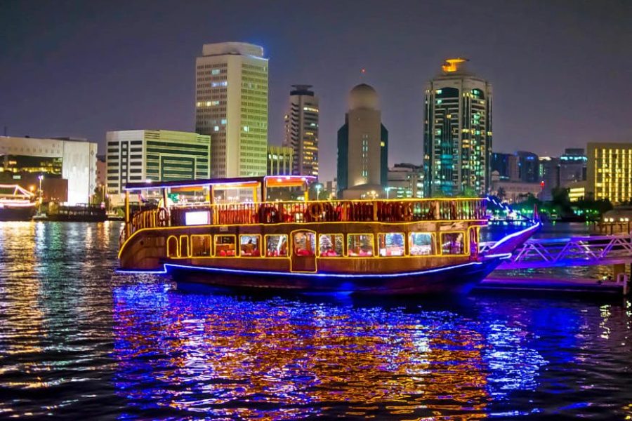 Dhow Cruise Dinner – Creek Lower Deck (Sharing Transfers)