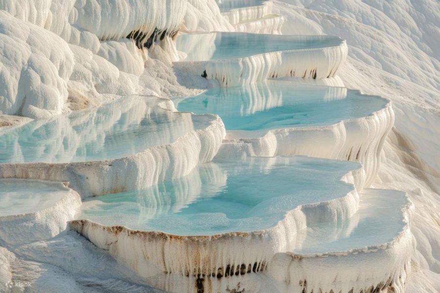 Pamukkale and Hierapolis Full-day Guided Tour from Kusadasi