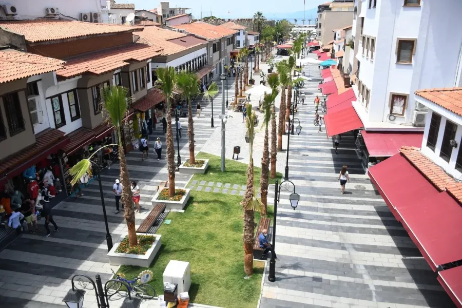 Kusadasi Walking City Tour from Kusadasi Port Turkiye