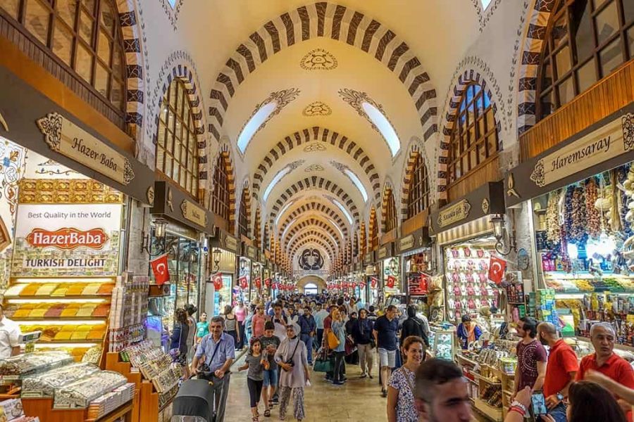 Istanbul Taste of Two Continents Food Tour: Spice Market & Ferry